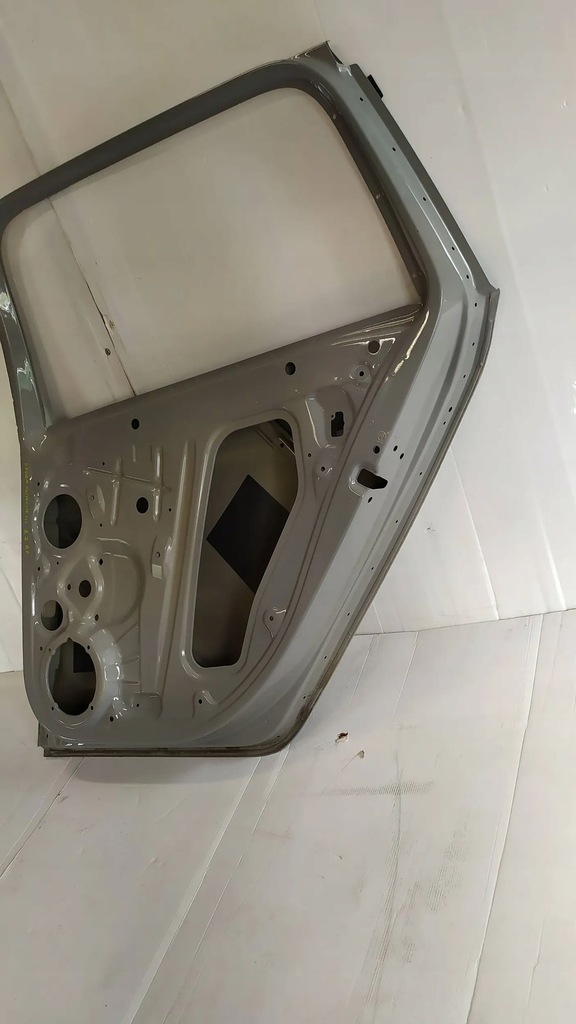 фото №10, Двері правий задня skoda octavia iii