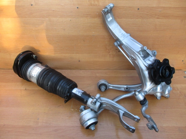 фото №15, Bmw x5 g05 x6 g06 x7 g07 поворотный кулак перед правая без оснащения 3121 6876656 nr1 nr5