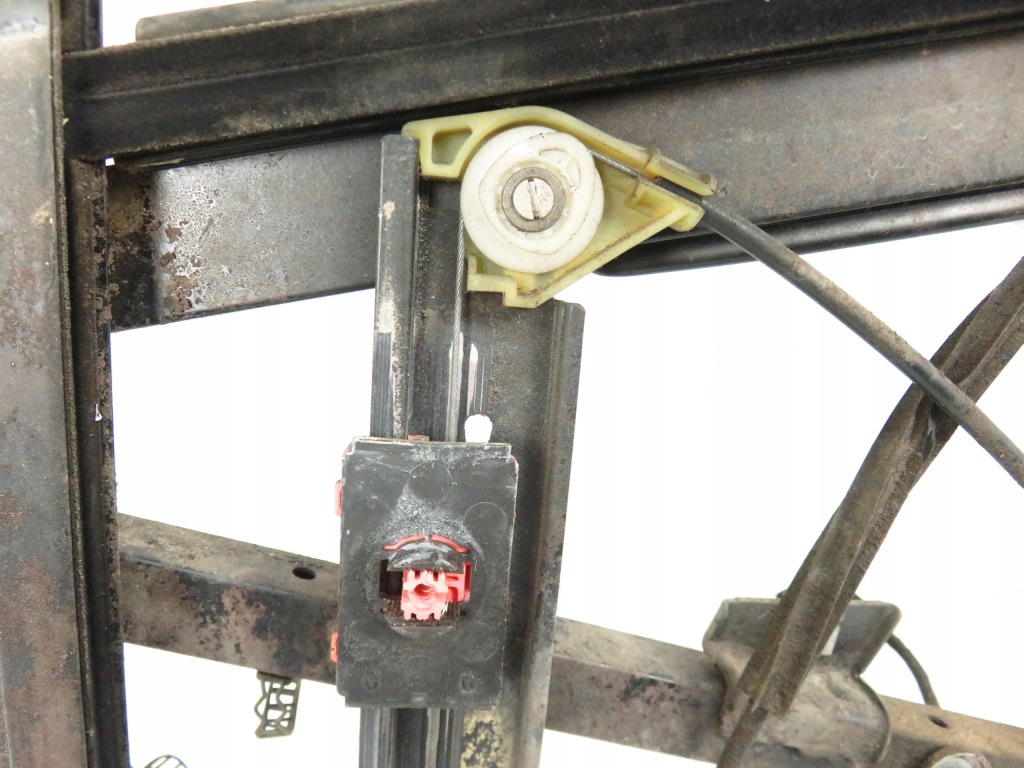 фото №9, Рамка дверь левый перед audi a6 c5