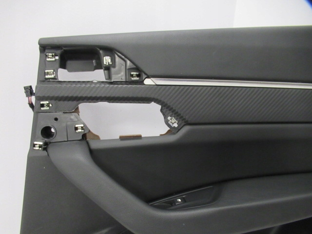 Купити Peugeot 508 2 універсал обшивка двері правий задній