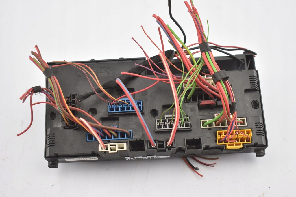 фото №12, Коробка предохранителей bmw 6 gran coupe f06 9252815 2012