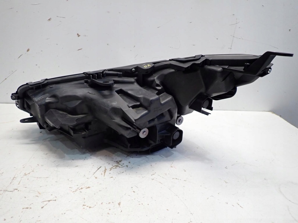 Фара перед правый  lexus nx300h рестайлинг  18- full led Недорого