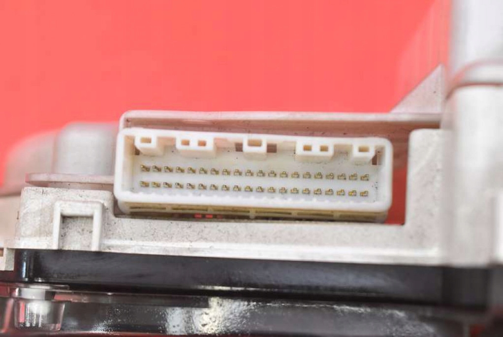 фото №12, Счетчик приборы eu 83800-44530 toyota avensis verso 2.0 d-4d 116 km 01-03