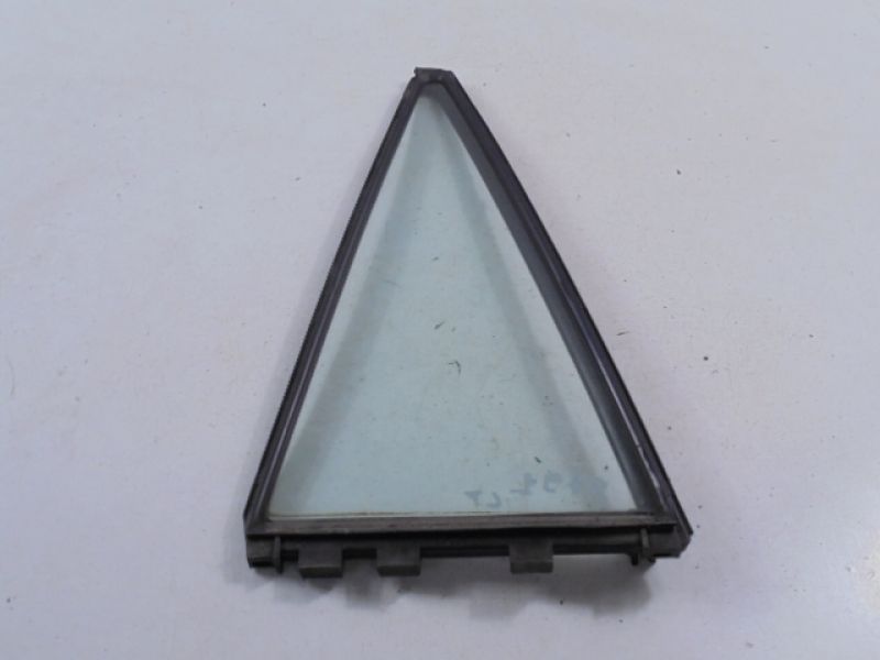 фото №1, Toyota corolla 9 e12 стекло дверь задняя левая