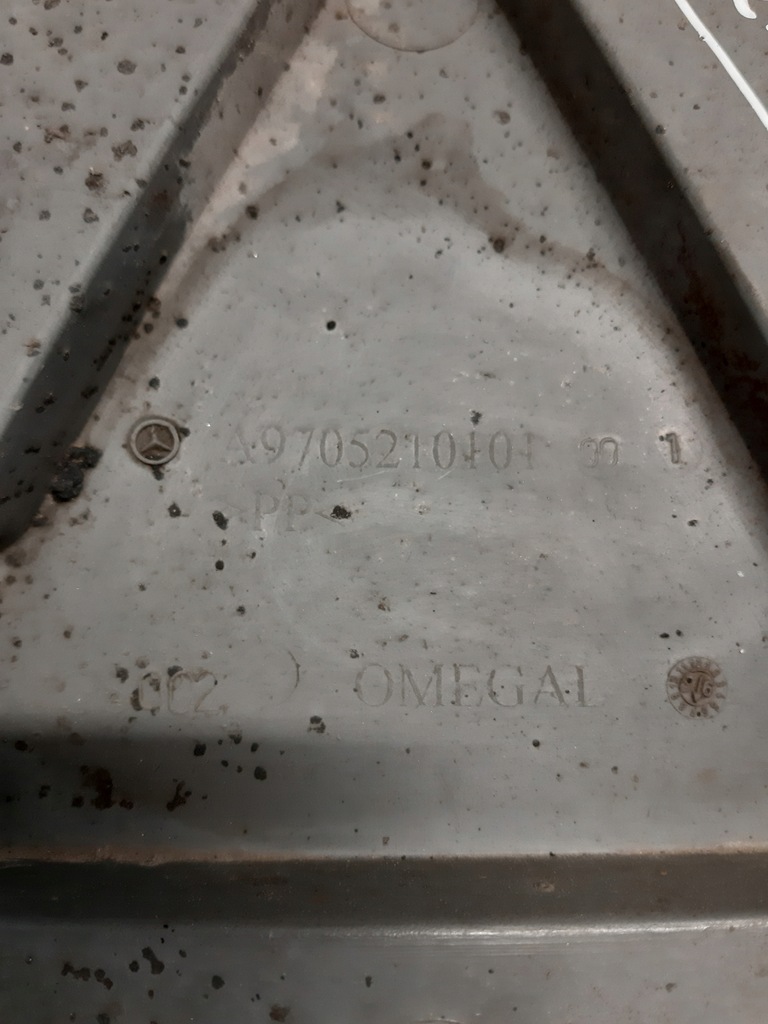 фото №7, Подкрылок кабины mercedes atego a9705210101