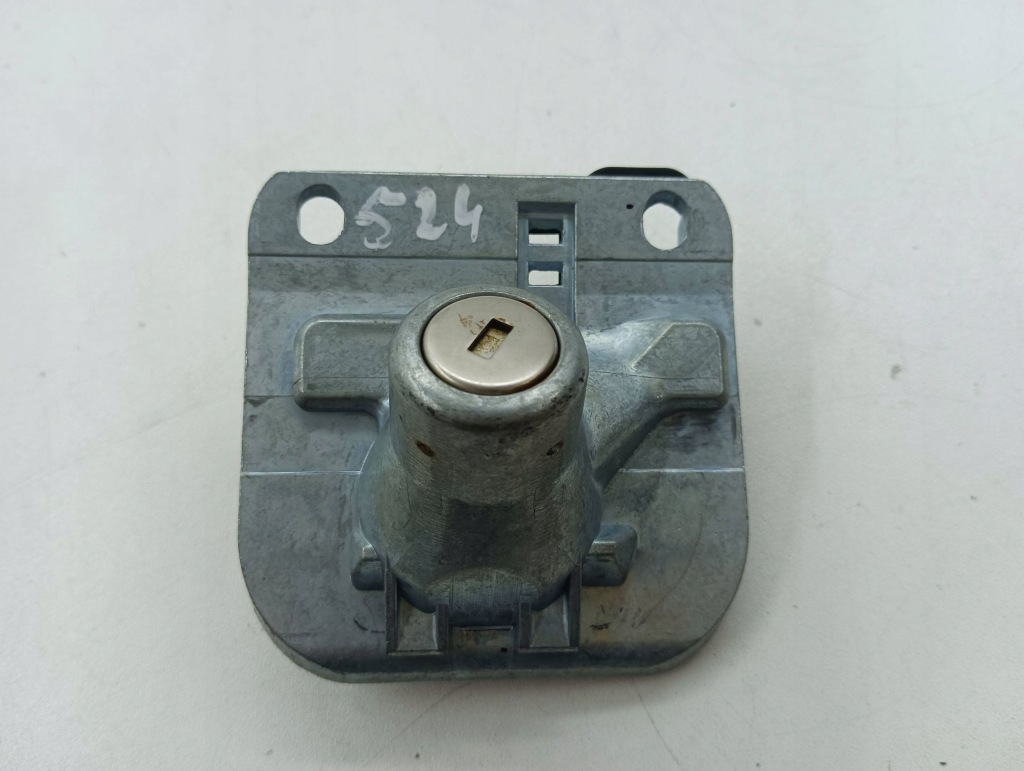 фото №1, Volvo s60 2012 замок задній кришки багажника