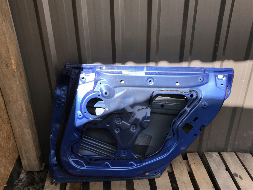 фото №10, Дверь правый задняя задние bmw seria 4 f36 a83 14-21