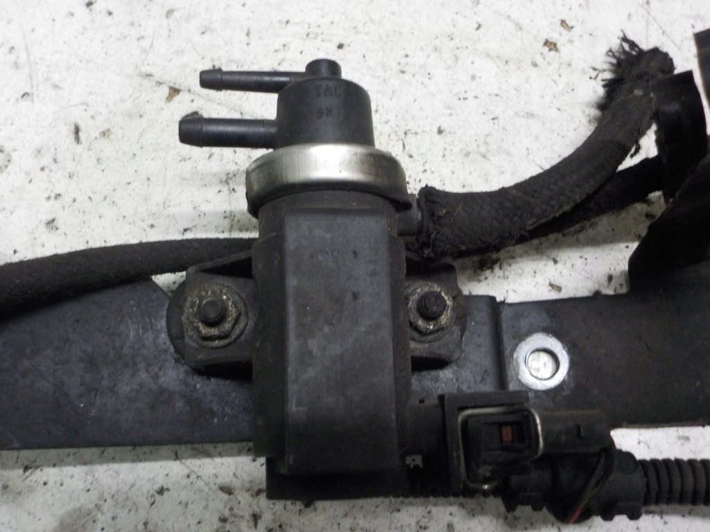 фото №1, Skoda octavia i 1.9 tdi клапан вакууму