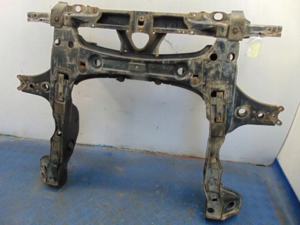 фото №1, Mercedes w169 подрамник двигателя