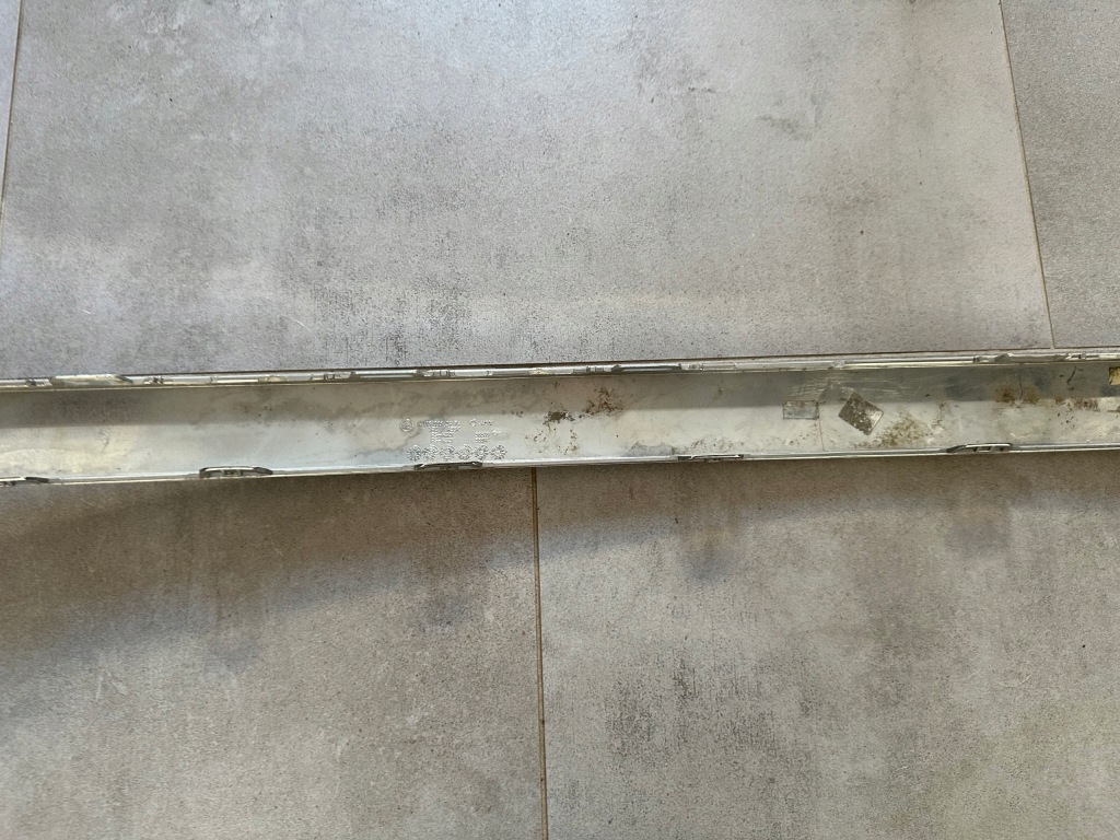 фото №8, Молдинг хром бампера задня a1668852474 mercedes gle w166