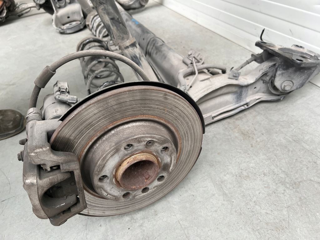 фото №6, Подвеска балка задняя oś подрамник подрамник задняя peugeot rifter / berlingo iv