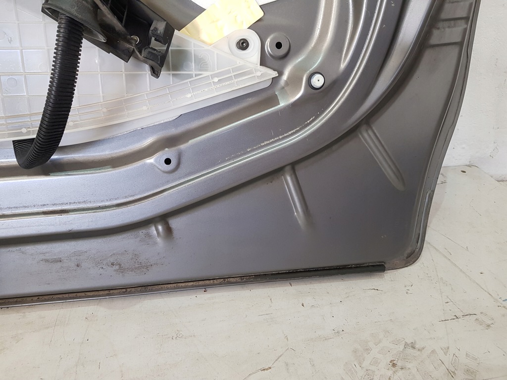 фото №12, Двері правий задня зсувні peugeot partner ii 1.6hdi eur 11r ktq