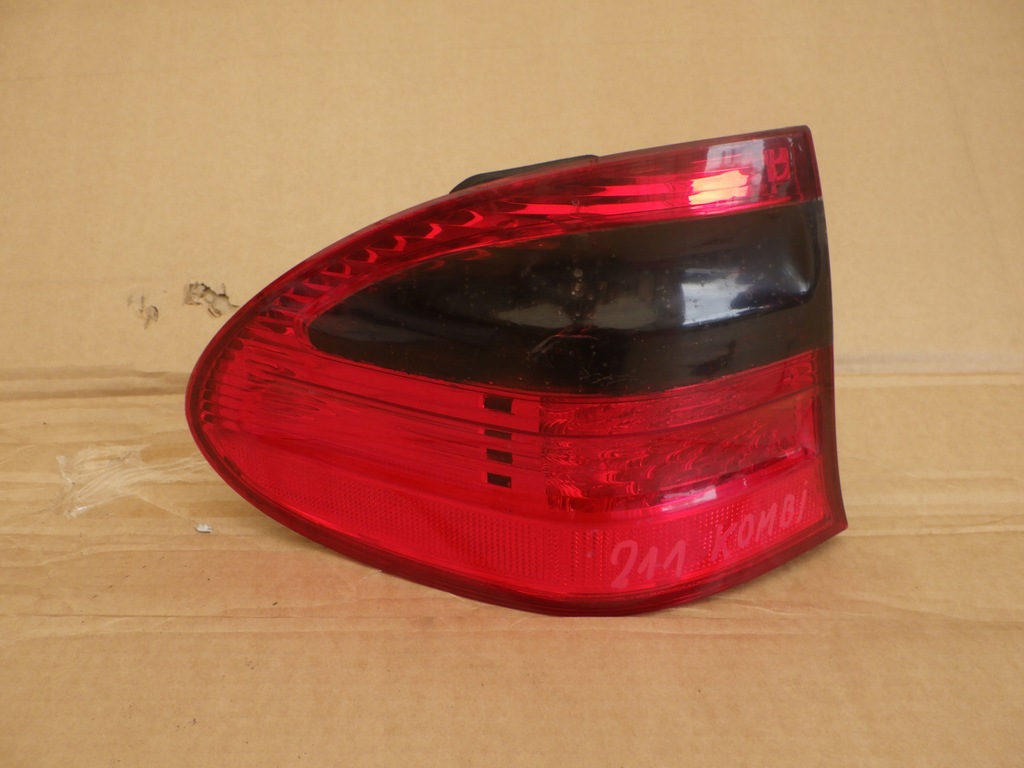 фото №1, Лампа правая задняя mercedes w211 kombi