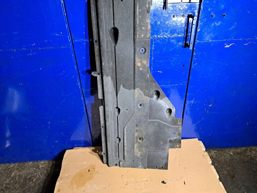 фото №1, Jaguar xe 2019 нижні