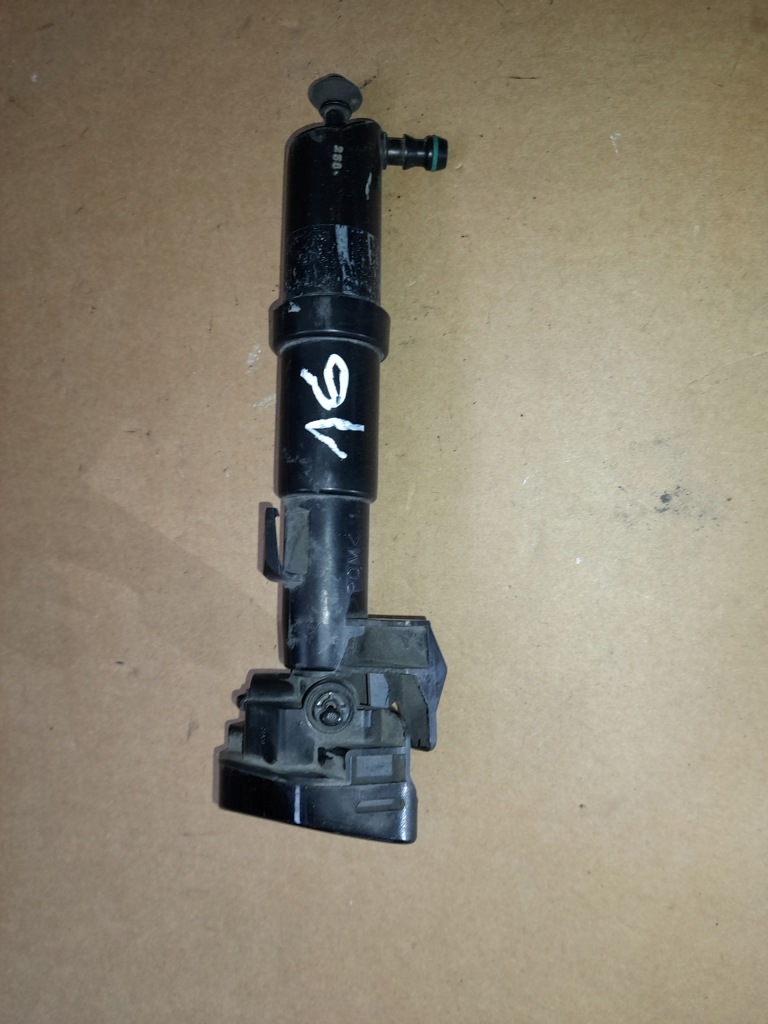 фото №1, Mercedes w210 насадка омыватель панель фары лампа левый