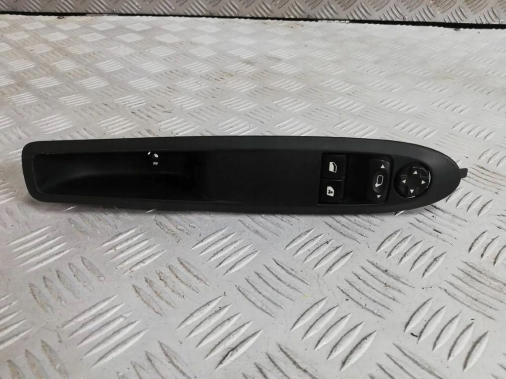 фото №1, Панель перемикач вікон дзеркал citroen ds3 lift