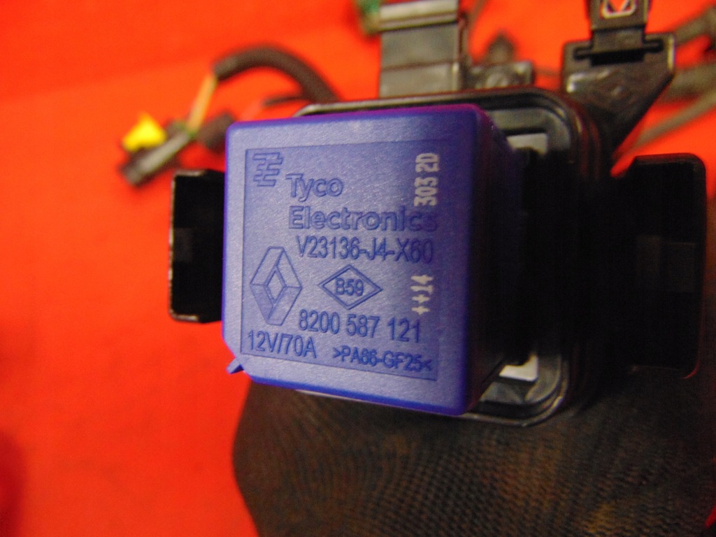 фото №8, Renault zoe 12- жгут электропроводка двигателя