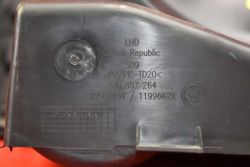 фото №9, Бардачок пассажира eu 5jb857097 skoda rapid 12-17