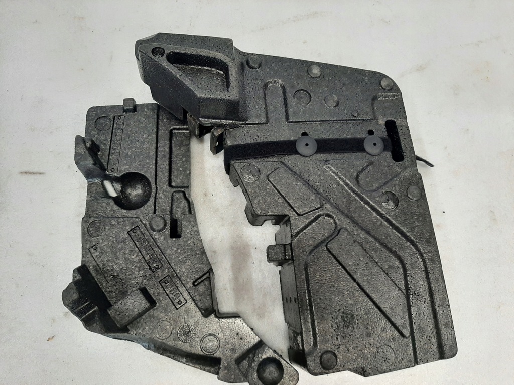 фото №8, Вкладиш багажника audi q7 4l 4l0012112c