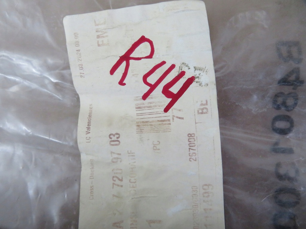 фото №11, Mercedes glb x247 247 молдинг защита дверь левая a2477209703