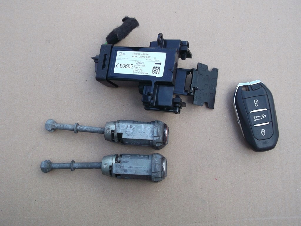 фото №1, Citroen c4 picasso ii замок зажигания ключ вкладка