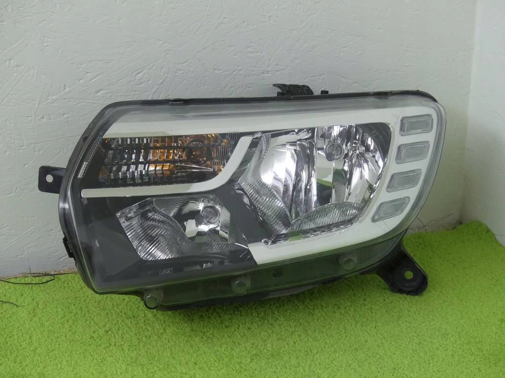 фото №1, Лампа перед левая dacia logan / sandero 2 ii lift led ok. 16-21r идеальное состояние