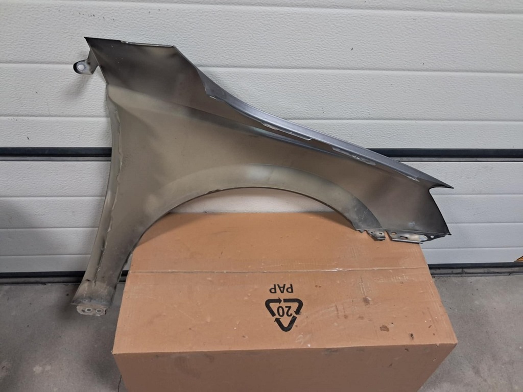 фото №13, Fabia iv 4 6va 21- лампа ліва перед przedia europa 6vb941015 крила лівий