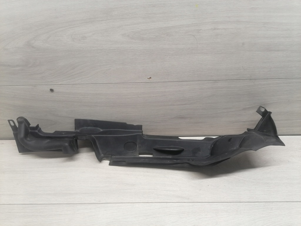 Купити Audi a4 b9 захист крила правий перед - 8w0821170