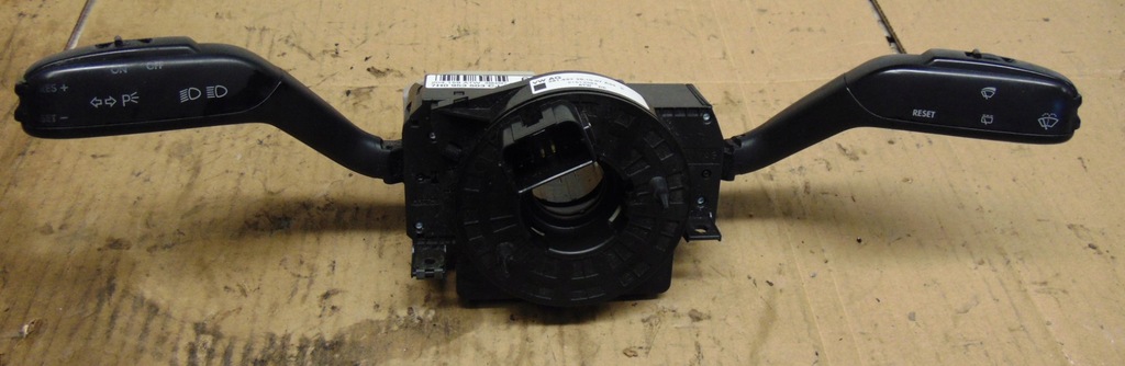 фото №1, Перемикач комбінований світла стрічка skoda fabia 2 ii roomster europa