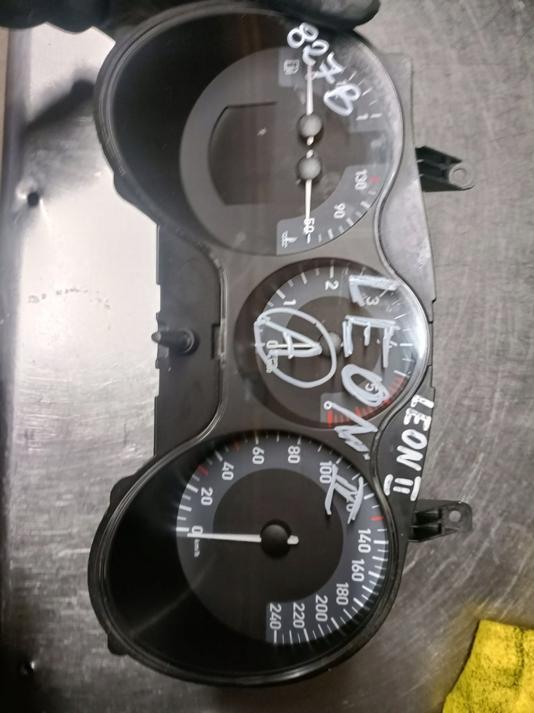 фото №1, Лічильник seat leon ii 1p0920827b