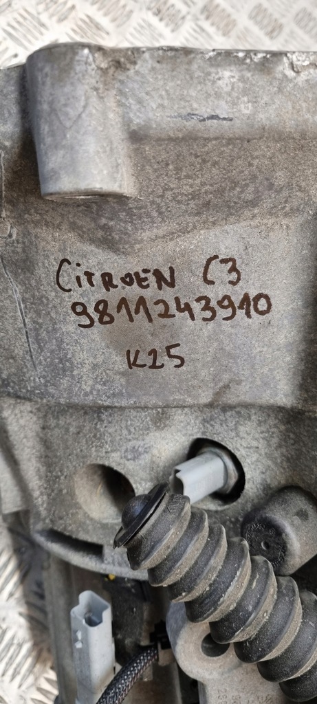 фото №15, Citroen оригінальний номер 9811243810 c3 коробка передач передач 1.2 b механічна коробка передач