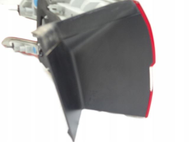 фото №8, Peugeot 308 ii t9 sw kombi права задня лампа 9678093880