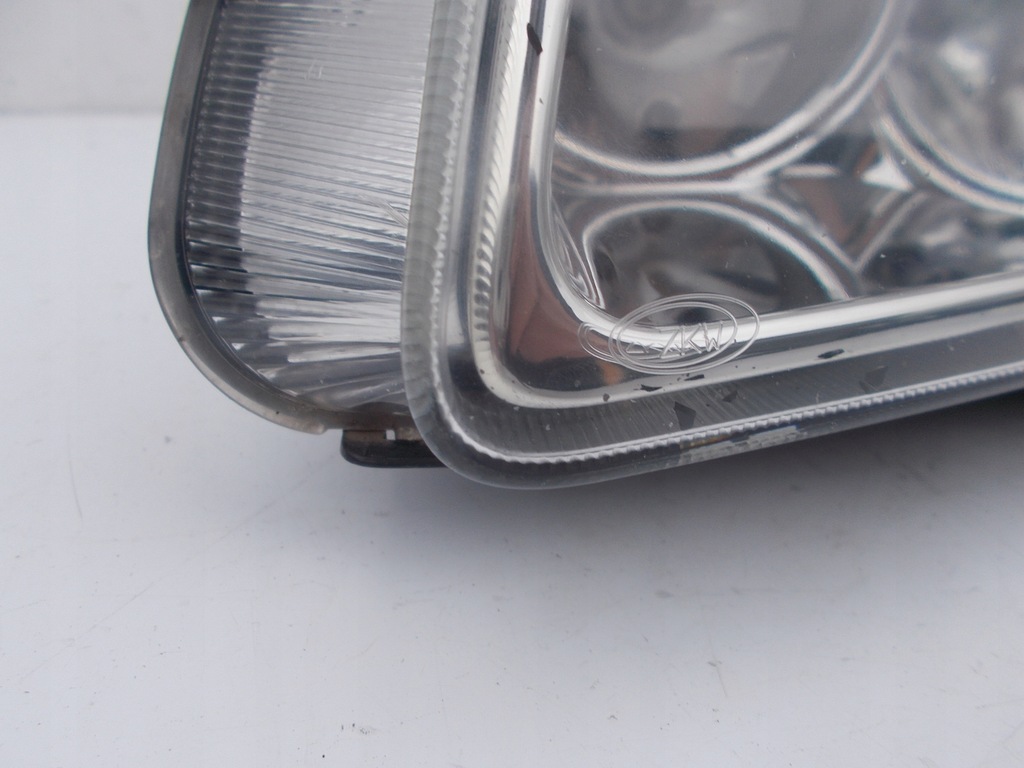 фото №9, Фара лампа chrysler voyager iv lift левый