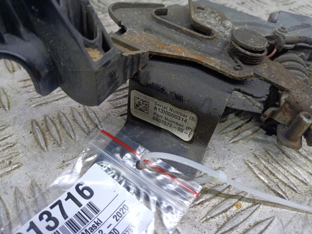 Купити Tesla model s замок капот 6007572-00-e