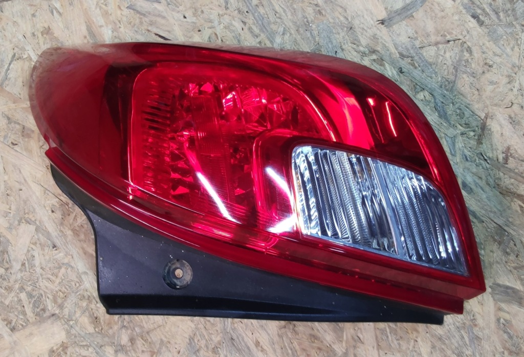 фото №2, Лампа правая задняя задняя opel mokka