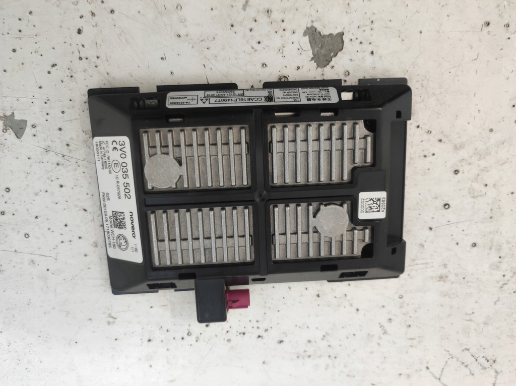 фото №1, Зарядний пристрій індукційна octavia iii 3 lift