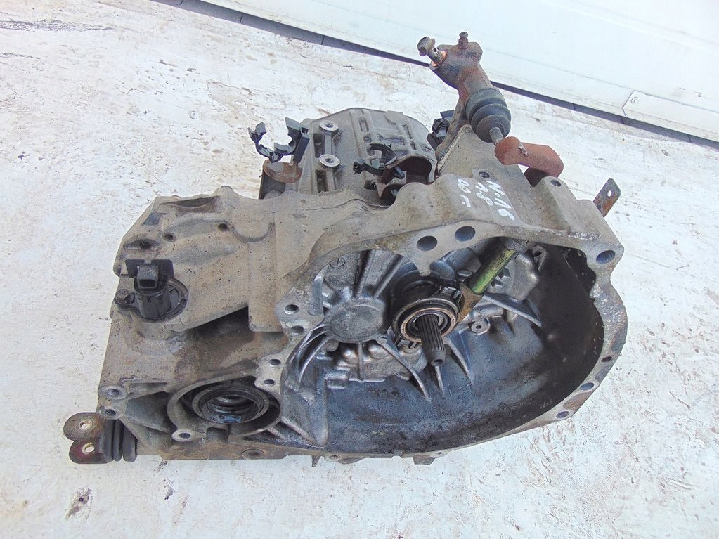 фото №9, Nissan almera n16 1.8 00 коробка передач передач 6j0