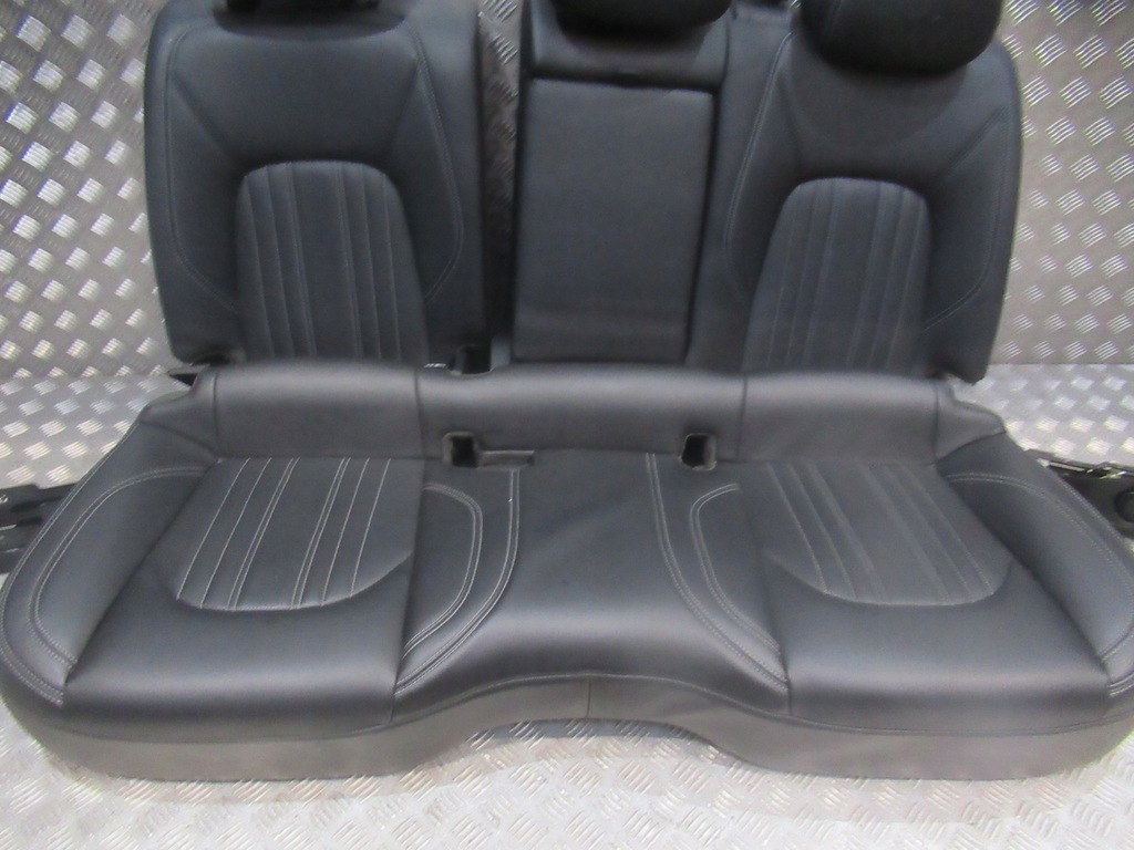 фото №5, Maserati levante сидіння заднє сидіння обшивки салон m265