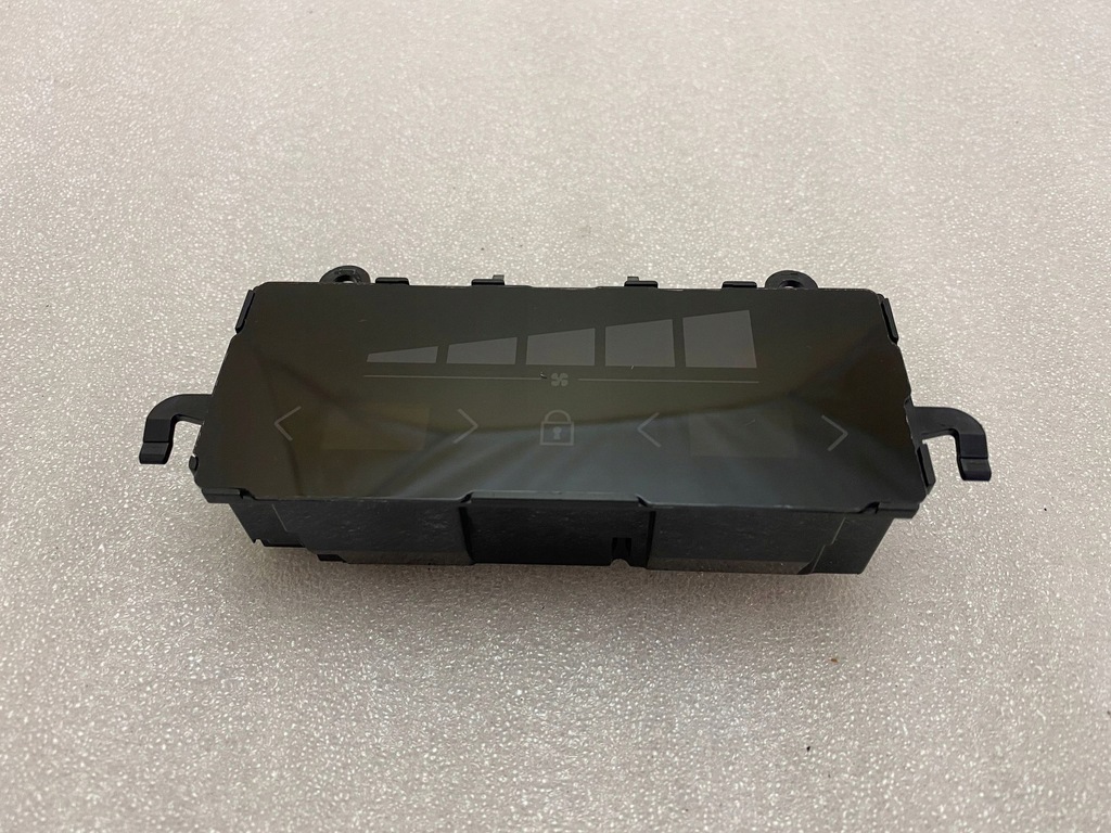 фото №1, Volvo xc60 панель кондиционера