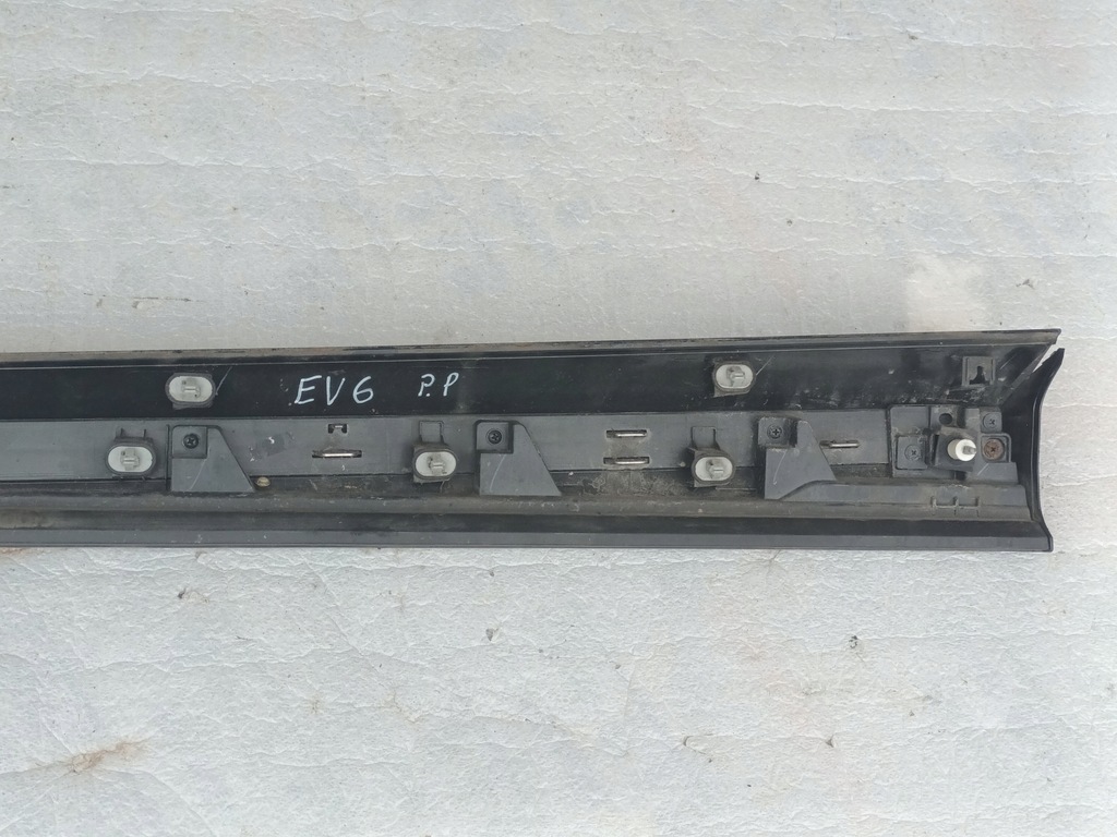 фото №9, Молдинг na двері правий перед kia ev6 передня права