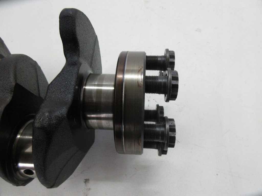 фото №6, Honda civic vii 1.4 16v 90km d14z6 wał коленчатый