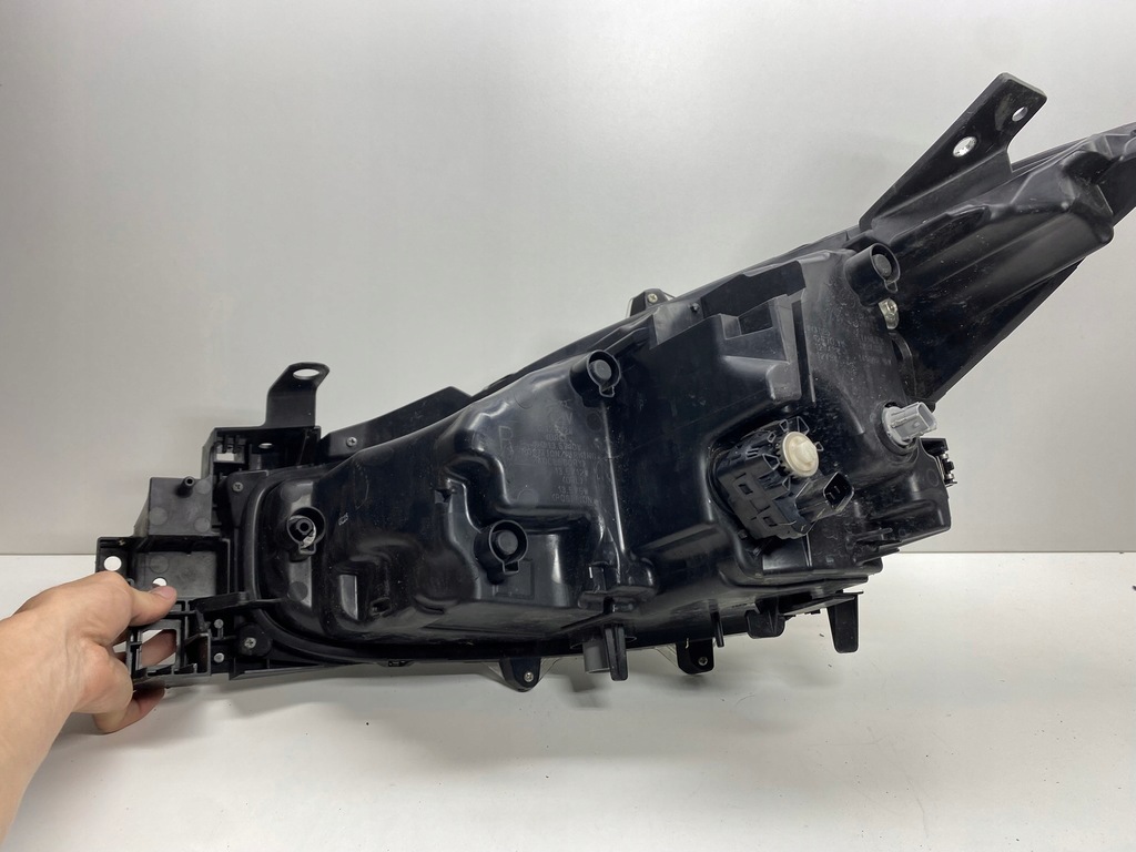 фото №9, Mazda 3 bm lift лампа права правий перед передня full led bsp551030