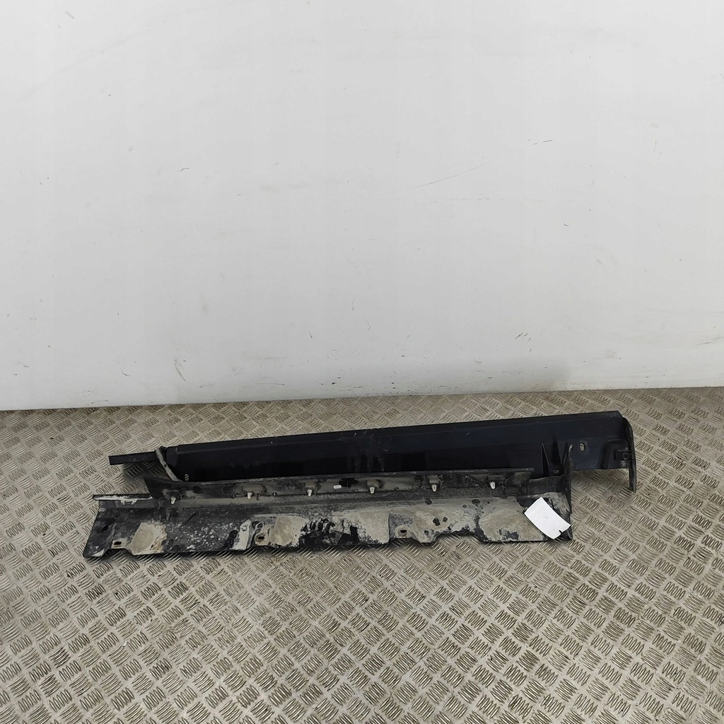 фото №2, Ford transit - tourneo connect 2018 порог