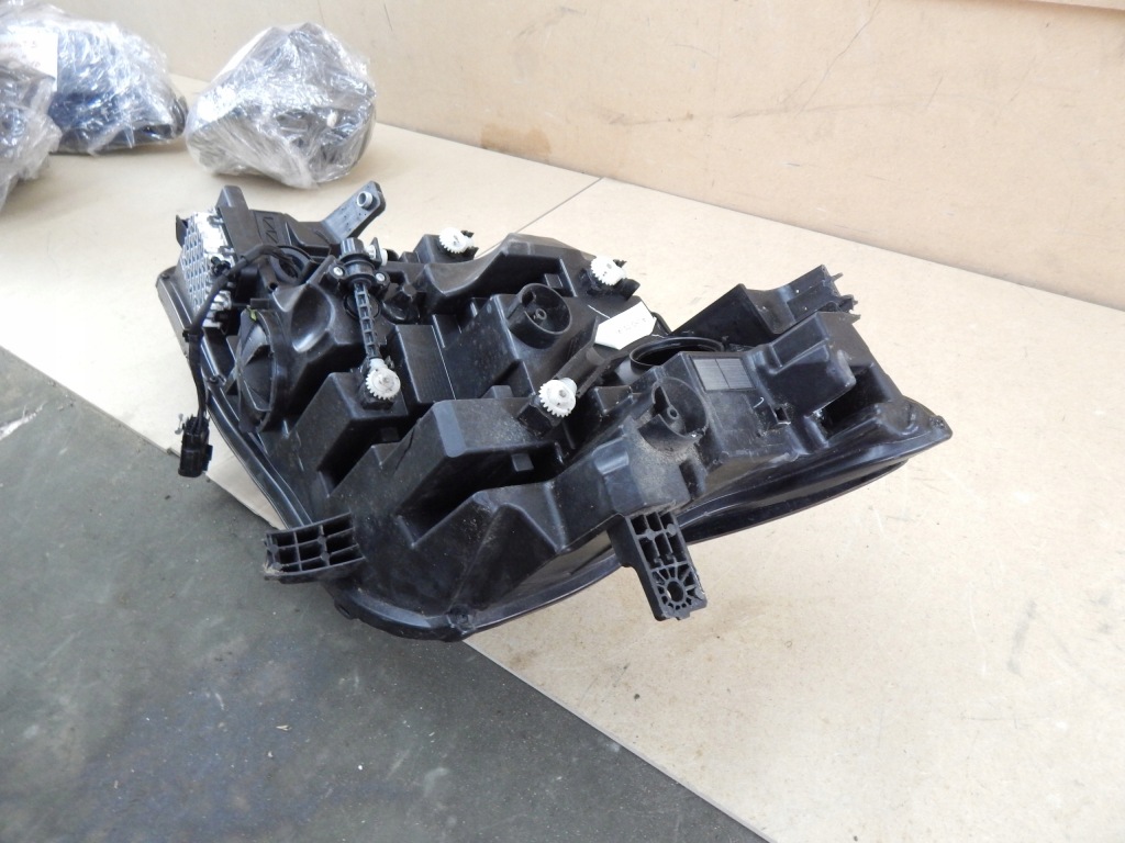 Лампа правий перед права передня mg 4 iv ev full led 11505839 Доставка