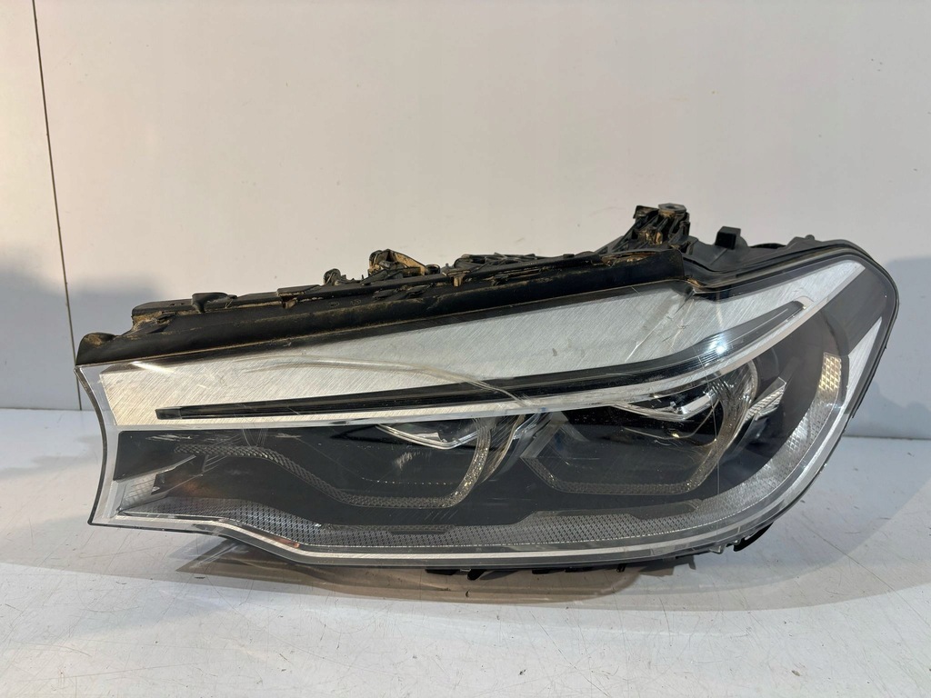 фото №1, Bmw 5 g30 g31 лампа адаптивный led левая - 17582