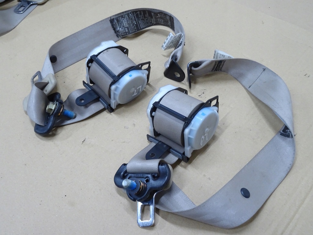 фото №4, Pajero iii pas ремни правый задняя задний 2-rząd