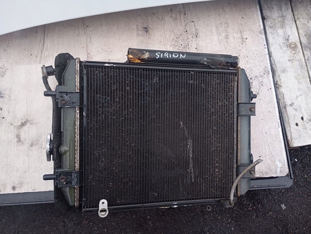 фото №1, Subaru justy iv m300 1.0 103km daihatsu sirion ii 1.0 1.3 1.5 2005- охолоджувач