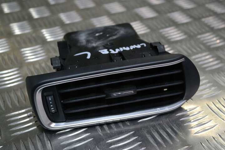 фото №1, Решётка обдув левая maserati levante