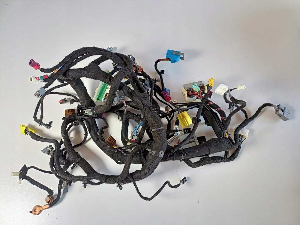 фото №1, Dodge challenger 2015+ джгут електропроводка панелі консолі великий радіо