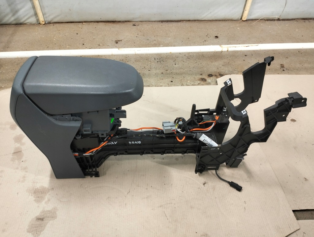 фото №1, Підлокітник тунель середній ford grand cmax mk2 am51-r044h60